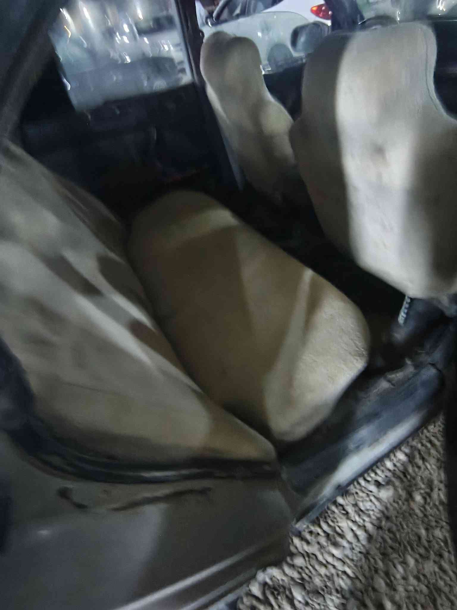 السلام عليكم بطه البيع مكفوله من الكص سياره جاهزه بيه الستيك ولف كير مكينه ما بيهن شي مدير 91 سياره مناسبه وجوه السوك سعراه 27 وبين مجال قليل مكاني نجف ***********
