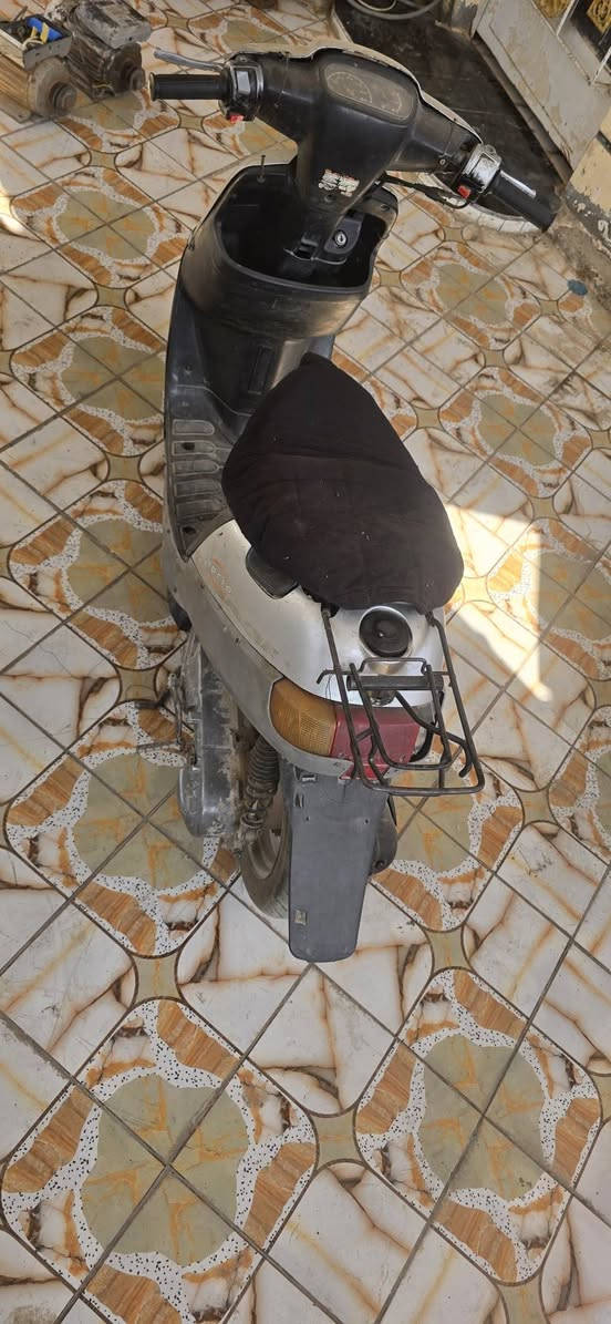 دراجه للبيع شغاله دبل سكليتر شغاله هندر نقص فقط كهرباء حلوه وشغاله الشراي يجي خاص او ينتصل عله الرقم ***********العنوان حله السعر ١٧٥ الشراي ينتصل ويدلل حلة, بابل
