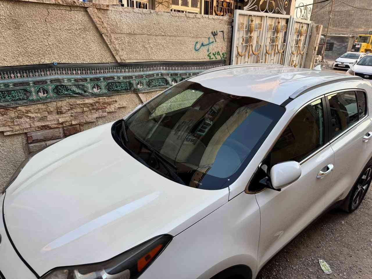 سلام عليكم البيع اسبورتج موديل 2020 وارد امريكي نص فول رقم بغداد دولي مكان السياره بغداد كاظميه السعر 145 وبيه مجال رقم ***********
