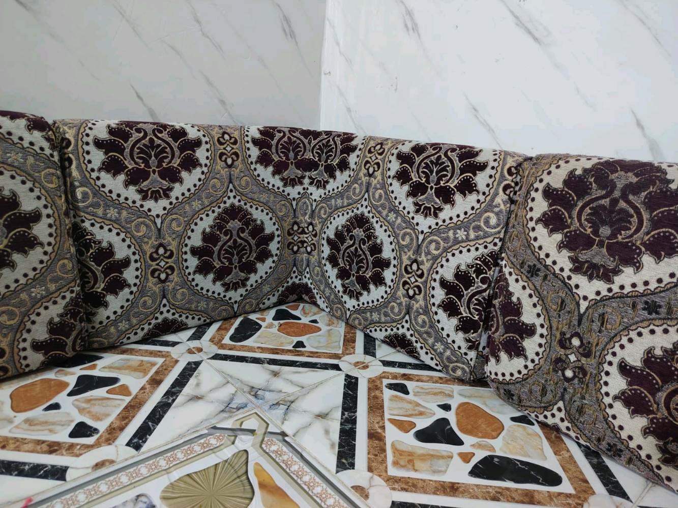 مساند ظهر • ١٣ قطعة • البصرة القبلة
