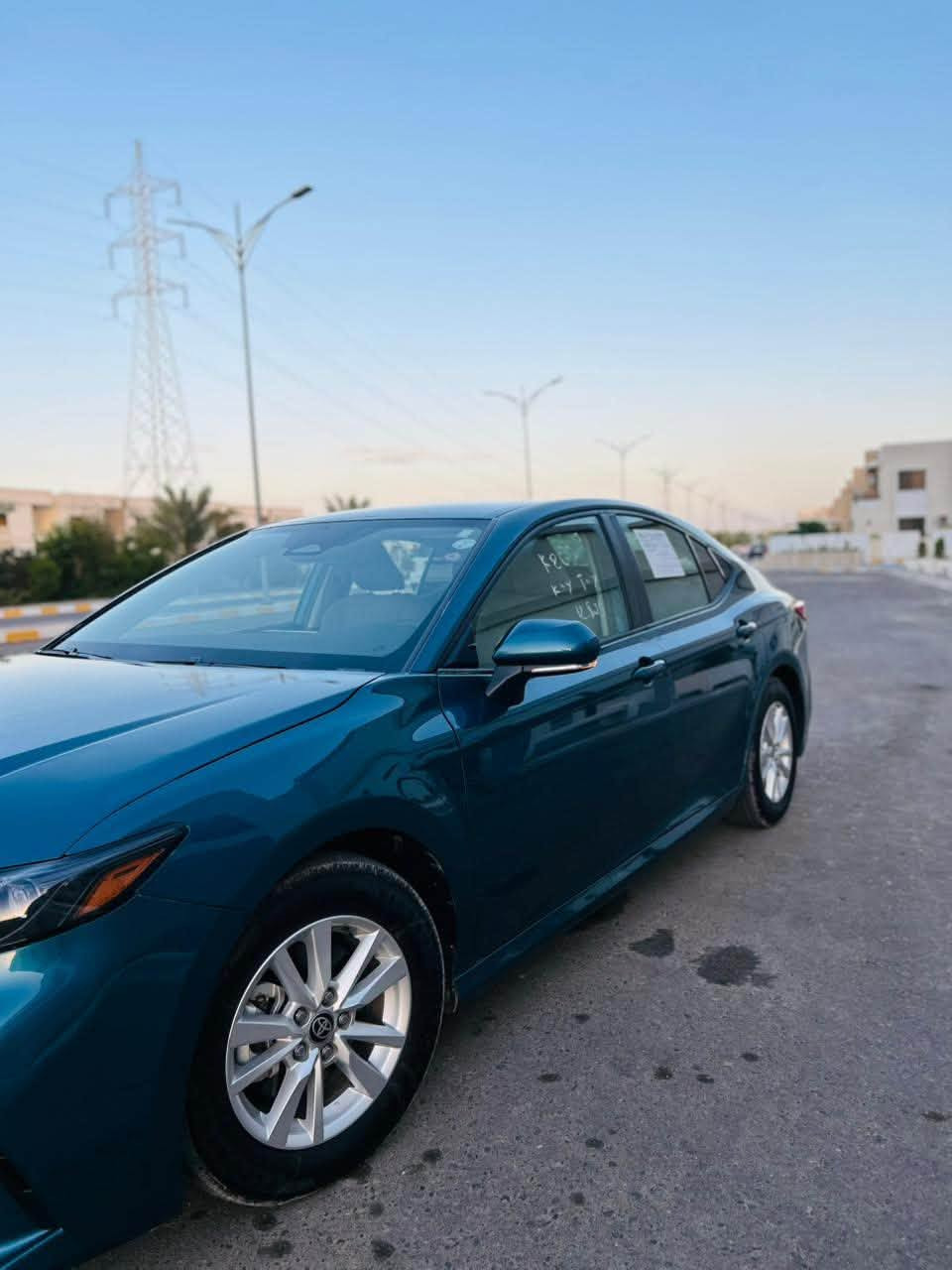محرك  2500cc بانزين / هايبرد Le
السيارة للبيع فقط 💯
 الون المميز .
الضرر : جاملغ خلفي سكن 
  اليرباكات سليمه ولا واحد طاك 
 السيارة ماشيه : ١٣ مايل 
السعر : ٢٠٥ معا المجال 
المواصفات
 بصمه تشغيل +تشغيل عن ﺑﺑـ؏ــددَ 
• شاشة كبيرة
 شحن لاسلكي 
•كرسي الأمامي كهربائي
• كاميرا خلفية
• حساسات خلفية• 
• رادار امامي
• مانع تصادم
• محدد مسار
• تصحيح مسار
• مثبت سرعه
• مانع انزلاق
• استيرنق متحرك
للاستفسار اتصل ‭***********‬ مامتواجد عل - فـَيـَس
