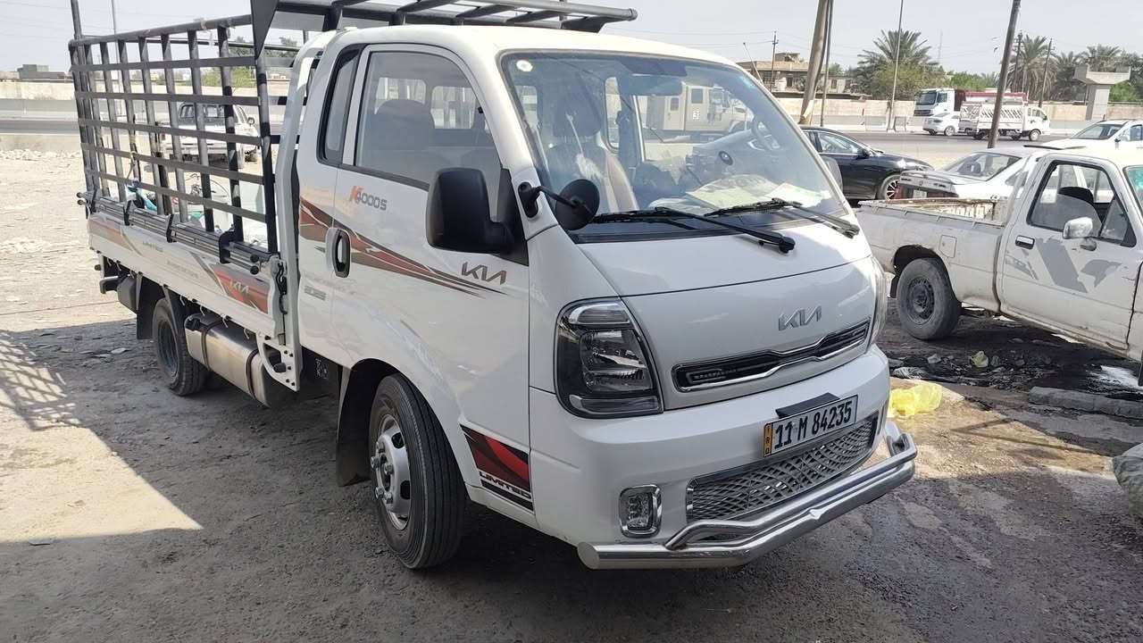 كيا فحل 2025 ماشيه 47000 مكفوله من الظربه والصبغ فقط شخطين السعر نهائي 20000دولار غير قابل لتفاوض دعاميه خلفيه محجر بوري 4ملم تخم تاير جديد تانكي 120لتر فافون  بغداد الحريه ***********
