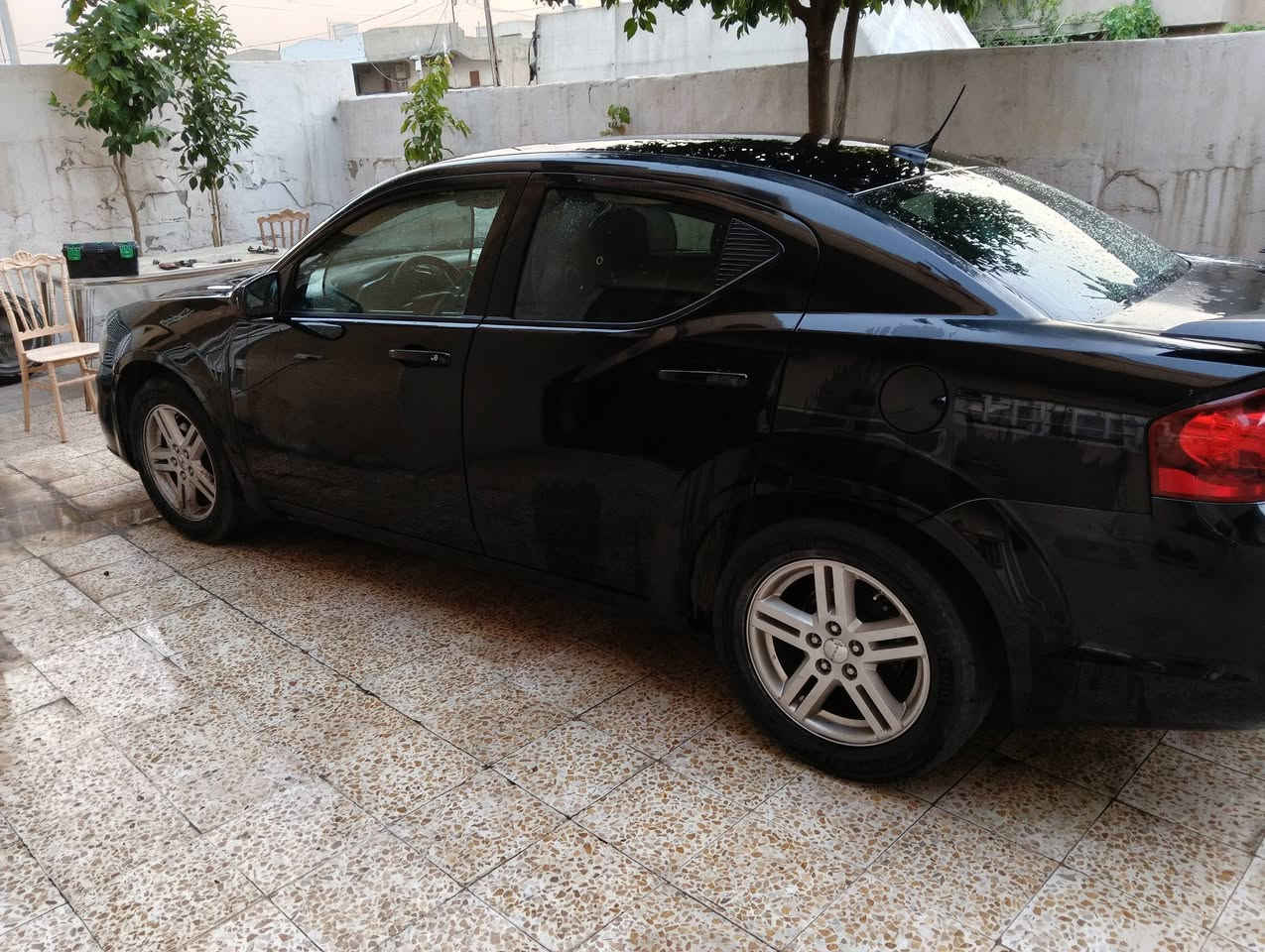 للبيع دوج افنجر موديل 2013 مواصفات sxt تخكم استيرن طرفين شاشة اعطال لايتات اوتو  بدون صبغ بيه طخة خفيفة بالباب يرجع بارد السيارة بيه جلح منظومة تبريد جديد و ثلج صدر خلفي جديد محرك شرط و الكير البارحة قفل عندي بالنمرة 3 فحصت كمبيوتر كال كنترول  اني انزلك سعر الكير كامل و يحتاج درامشفت داخلي ينزلن من السعر و السيارة كهربائيات كله شغال السعر المطلوب (71 ) للاتصال ***********
