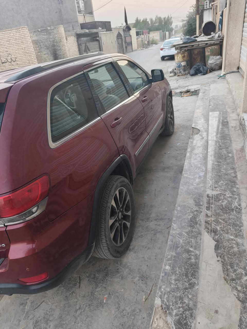 سلام عليكم جيب 12 للبيع فور ويل بصمه رقم بغداد بسمي تحويل سياره وارد ابيع حزام السعر 155 بيه مجال بصيط ***********
