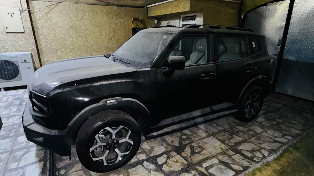 🚘 جيتور T1 موديل 2026
سعر مناسب 
🔺 كامل المواصفات
▪️ بلگن هايبرد
▪️ زيرو
▪️ تشغيل عن بعد
▪️ كشنات تدفئة وتبريد
▪️ وضعيات قيادة
▪️ كشنات جلد
▪️ بانوراما
▪️ بصمتين
▪️ اApple CarPlay
▪️ شاحن وايرلس
▪️ رقم مميز
▪️ وكالة شركة هارلم
▪️ ضمان 10 سنوات أو مليون كم
📍 مكان السيارة
▪️ البنوك
📱 رقم صاحب السيارة
***********
💥
