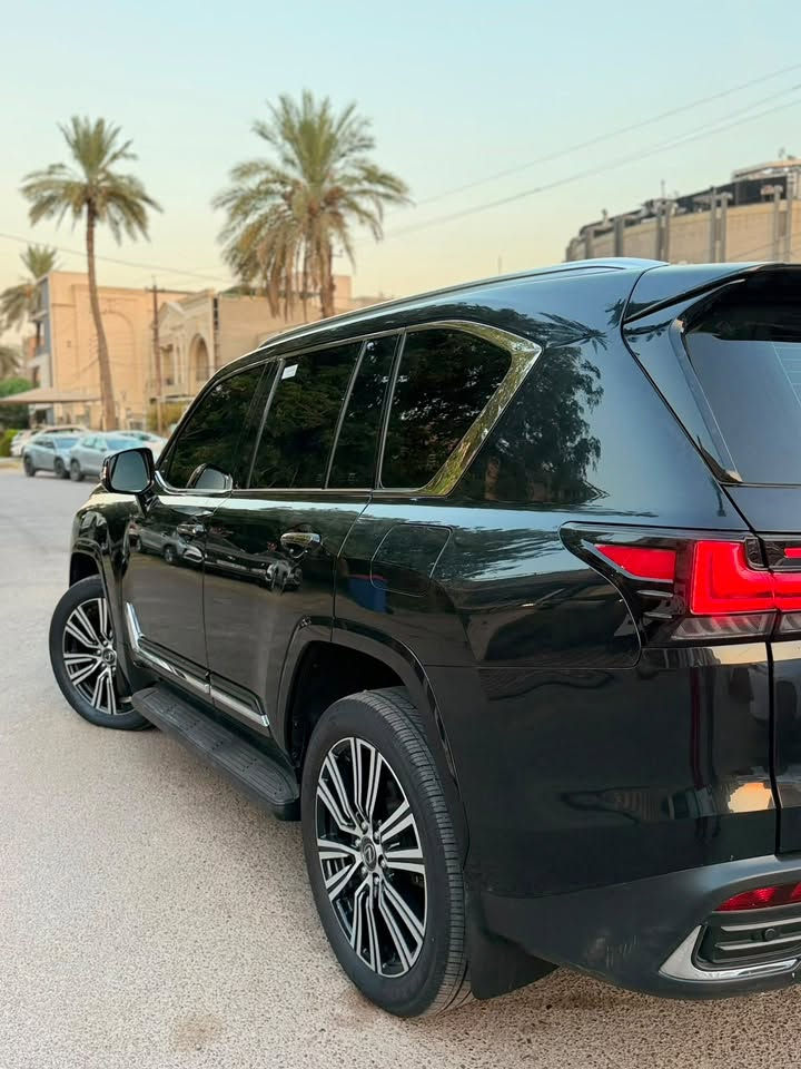 يالله
سلام عليكم لكزز LX600(لون اسود) بلاتينيوم2024  بلاك اصل مضلل بالسنويه ماشيه 16الف حقيقي  بعدهة بالضمان كفاله عامه من كلشي  وبصمه الثانيه والكاعيات والسماعات العده كله مامستخدمه بعده بالكارتون السياره بعده بحاله الوكاله الزيرو المواصفات 

1- بصمه + بصمه ابواب 

2- سلايت 

3- كشنات جلد + كهرباء + ذاكره + تدفئه تبريد 

4- كشنات الخلفيه كهرباء + تدفئه تبريد

5- شاحن لاسلكي                    

6- 5 كامرات اصل 

7- 3 شاشات 

8- صندوك كهرباء 

9- رادار امامي 

10- نقط عمياء 

11- طفايه 

12- تشغيل عن بعد 

13 اشاير لكزز 

14- كيجات دجتل 

15 محرك 4000 تنفس طبيعي

16- حساسات امامي خلفي 

17- فور ويل وثلاجه

18- سماعات JBL  

19-اشاير سحب بالمري + لد 

معروفه مواصفات بلاتينوم فول للخير وبلاك  ومضلل بالسنويه وفحص وسنويه كله جديد 

المكان بغداد المنصور 
للاتتصال ***********/***********
125000الف$
السعر (12شده ونص ) وبيه مجال
