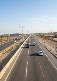 90 دونم للبيع طابو زراعي على السريع الدولي مباشر واجهة ٣٠٠ م ممكن تكون...