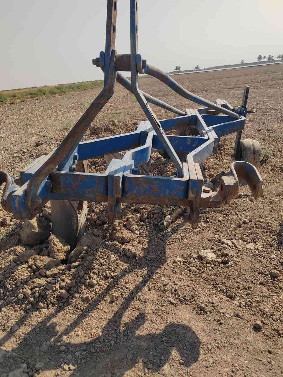 سلام عليكم البيع فدان حجم 14 مكان واسط ***********
