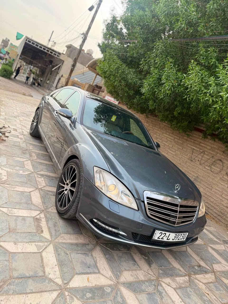 سلام عليكم 
مراوس بلاندكروز او تاهو شي حديث
مارسدس 2009رقم اربيل جديد
سياره بسمي تحويل وكاله حاضر
حجم 350
جاهزه من كل النواحي 
سونر بل منشور
السعر 175$
*********** بغداد, العراق
