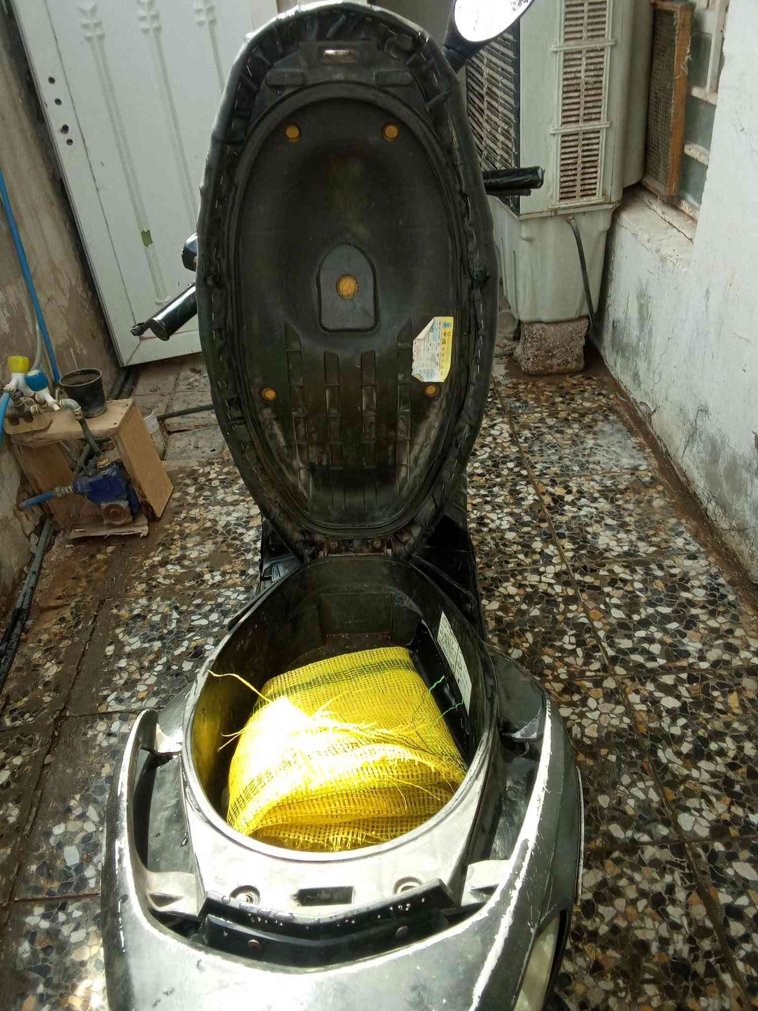 سكنس نثيه • سبع قصور • مجال بسيط