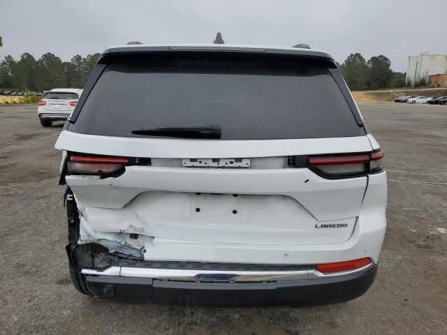 جيب كراند شيروكي فئة لاريدو موديل 2023 5 راكب ماشية 63 الف km
المواصفات:
مقعد السائق كهرباء/شاشة كار بلاي/كير ماوس هاند /بريك بصمه/تحكم ستيرن/خروج عن المسار
تحكم تبريد شاشة/تبريد قطعتين/شفتات ستيرن
مثبت سرعة كروز/رادار مدى بعيد وقصير
لايت زنون/  وباقي المواصفات المعروفه
 حادثها جاملغ خلفي وربع صندوق فقط بدون ايرباك بدون دواخل صور الحادثه مرفوقه 
بارد في الباب الخلفي الايمن   وبارد في الباب الامامي الايمن 
مكان السيارة / بغداد 
السعر 28000$ 
 للتواصل / ***********
