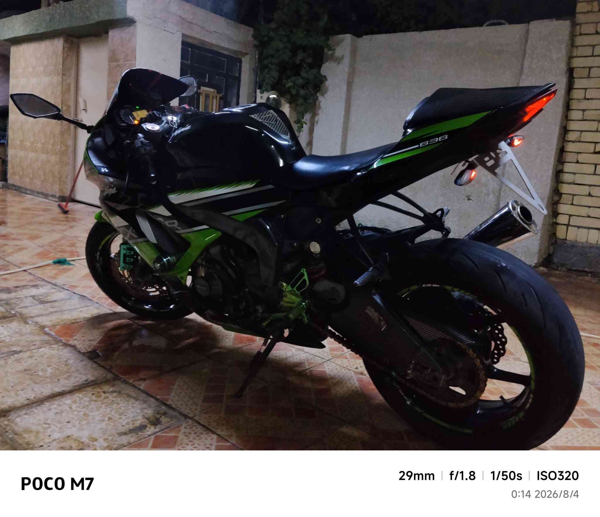 السلام عليكم  zx6r2016 بدون رقم الدراجه مكفوله محرك ما مفتوح على وضع الشركه  مكاني الصويره توصيل بغداد موجود السعر خاص بسبب اكو ناس عطلات والي ما يشتري لو يحب يسولف لا يدخل وتحياتي للجميع 
*********** اتصال
*********** واتساب

