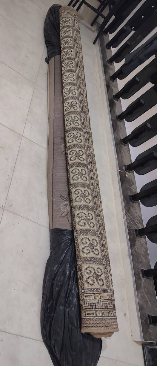 السلام عليكم
زوالي للبيع مستعمل
العدد اثنين
وحده 5*4
الثانيه 4*3
 سعر الاثنين ب ٥٠ الف
المكان كربلاء الاستفسار
***********) (***********
بيهن مجال للشراي
