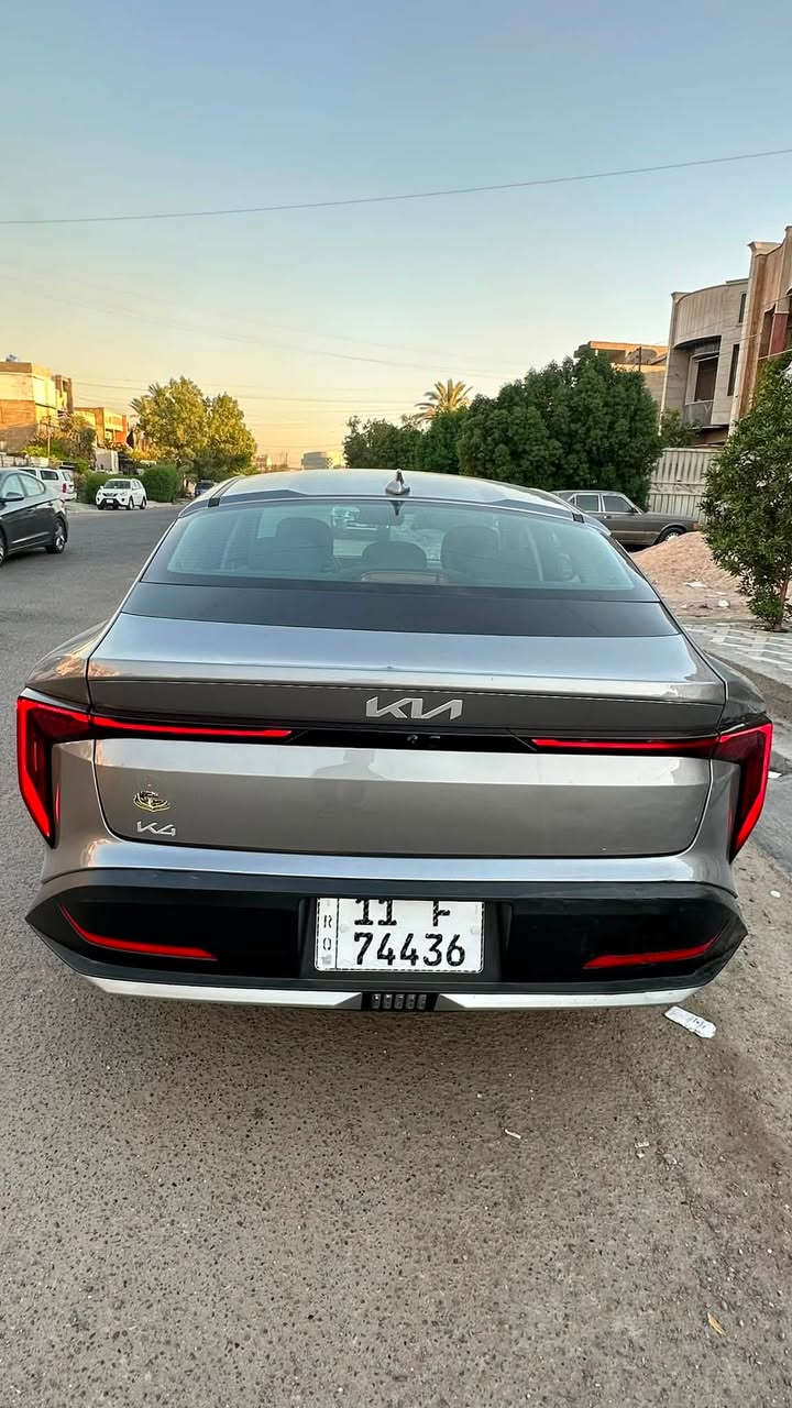 السلام عليكم
كيا كي فور Ex موديل ٢٠٢٥ وارد امريكي
الحادث:السيارة تعتبر كلين طخة بالجاملغ الخلفي عكس السائق بدون صبغ فقط بارد ع كد الطخة بدون ايرباك بعدهه بريحه الشركة جديدة جدا ماشيه ١٧الف ميل
المواصفات:
١.بصمة ابواب وتشغيل عن بعد
٢.فول تحكم ستيرن 
٣.صندوق ذكي
٤.رادارات خلفي وامامي
٥.شاشة كبيرة متصلة
٦.سايد بريك دكمة
٧.مانع انزلاق
٨.ويل كروم
٩.تحديد مسار
١٠.مانع اصطدام
١١.شحن واير ليس
١٢.خاصية انزال الجام الامامي عن بعد
وبعد بيهه هواي مواصفات…
رقم بغداد باسمي تحويل مباشر مكاني بغداد للاستفسار الاتصال ***********واتساب
