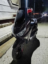 سنفور صيني • ٢٠٢٥ • ٥٥٠٠