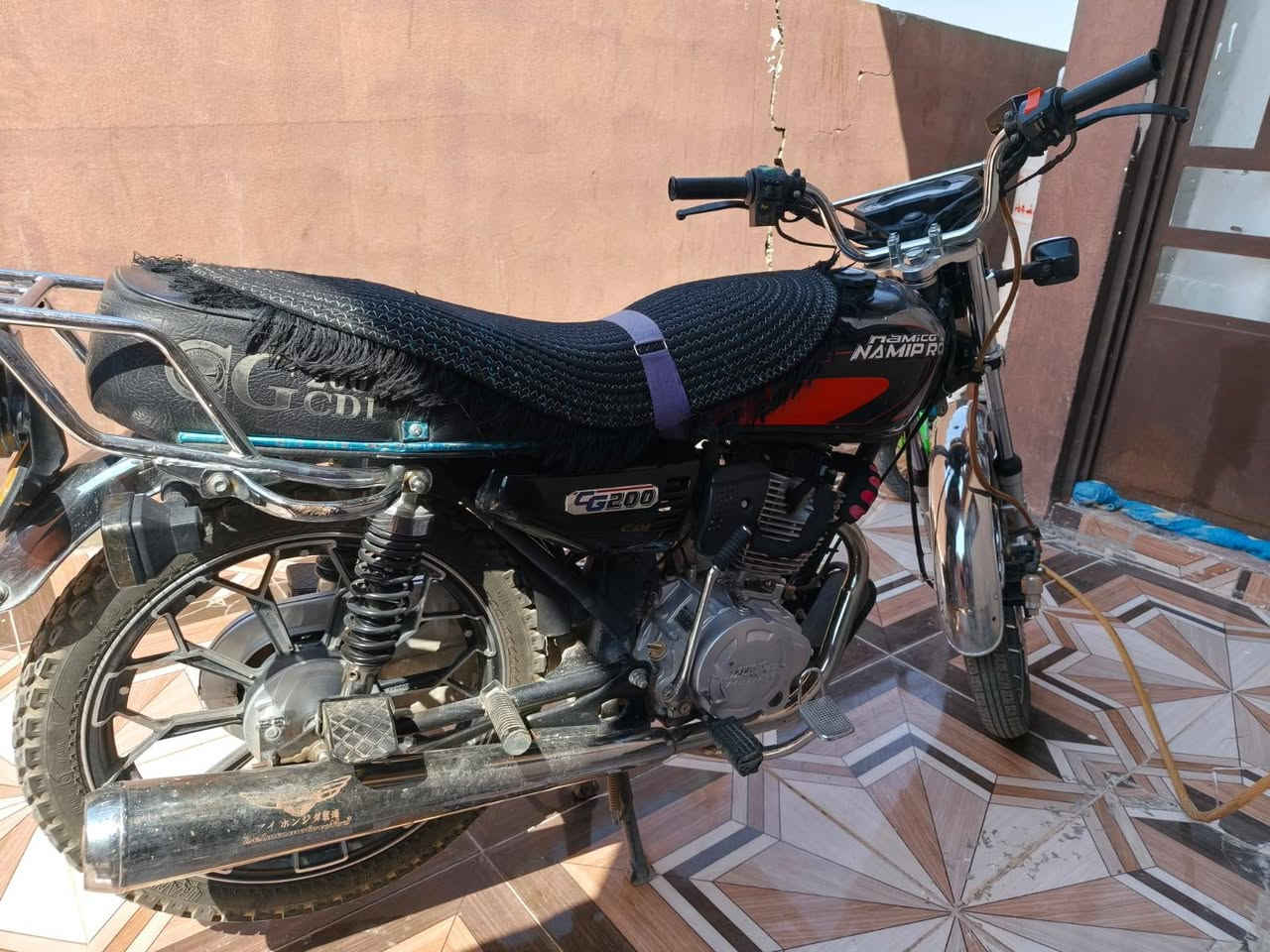 ماطور للبيع موديل 24 نظيف ما ابي نقص 750 وبي مجال ***********

