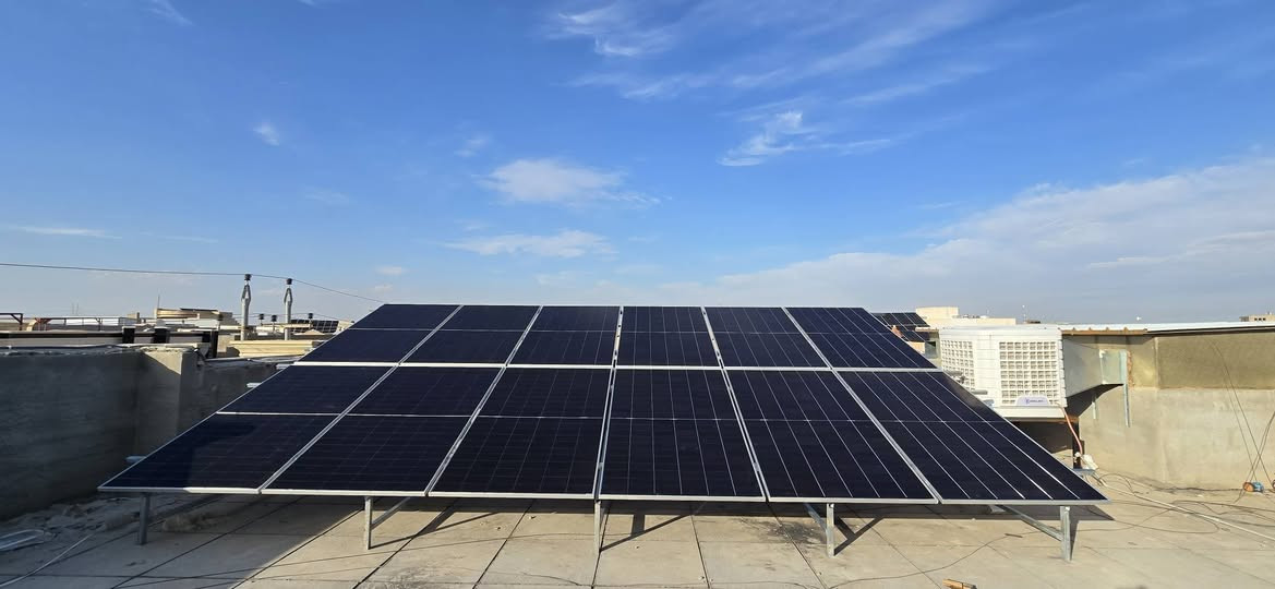 طاقة شمسية • ٣٠ أمبير/٢٠ ليلي • انفيرتر 12kw