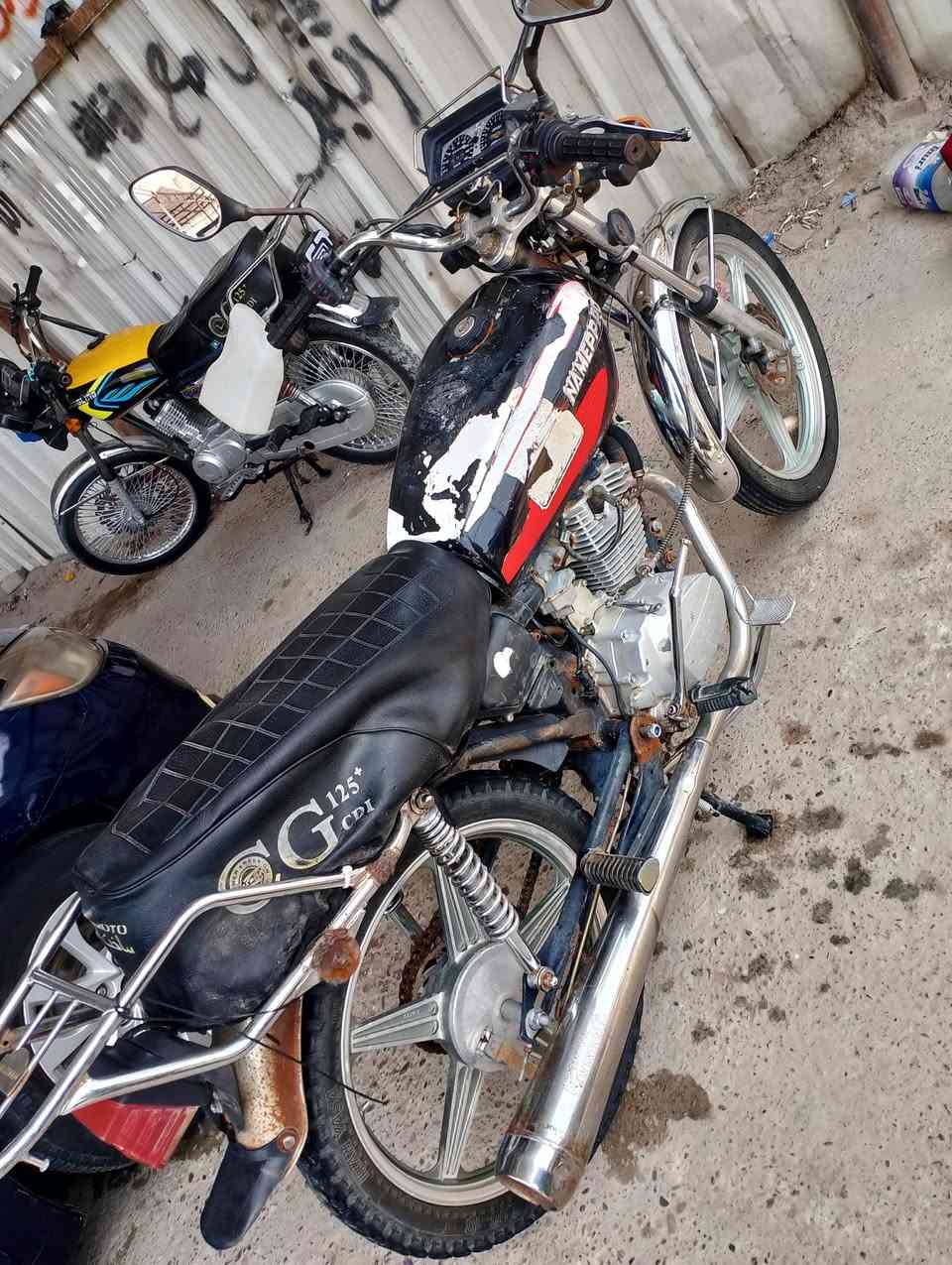 ماطور سيفان موديل 20مامفتوح بس بي دخانه خفيفه السعر 300وبي مجال شي قليل للستفسار 
 ‏‪*********** مكلف بلنشر
