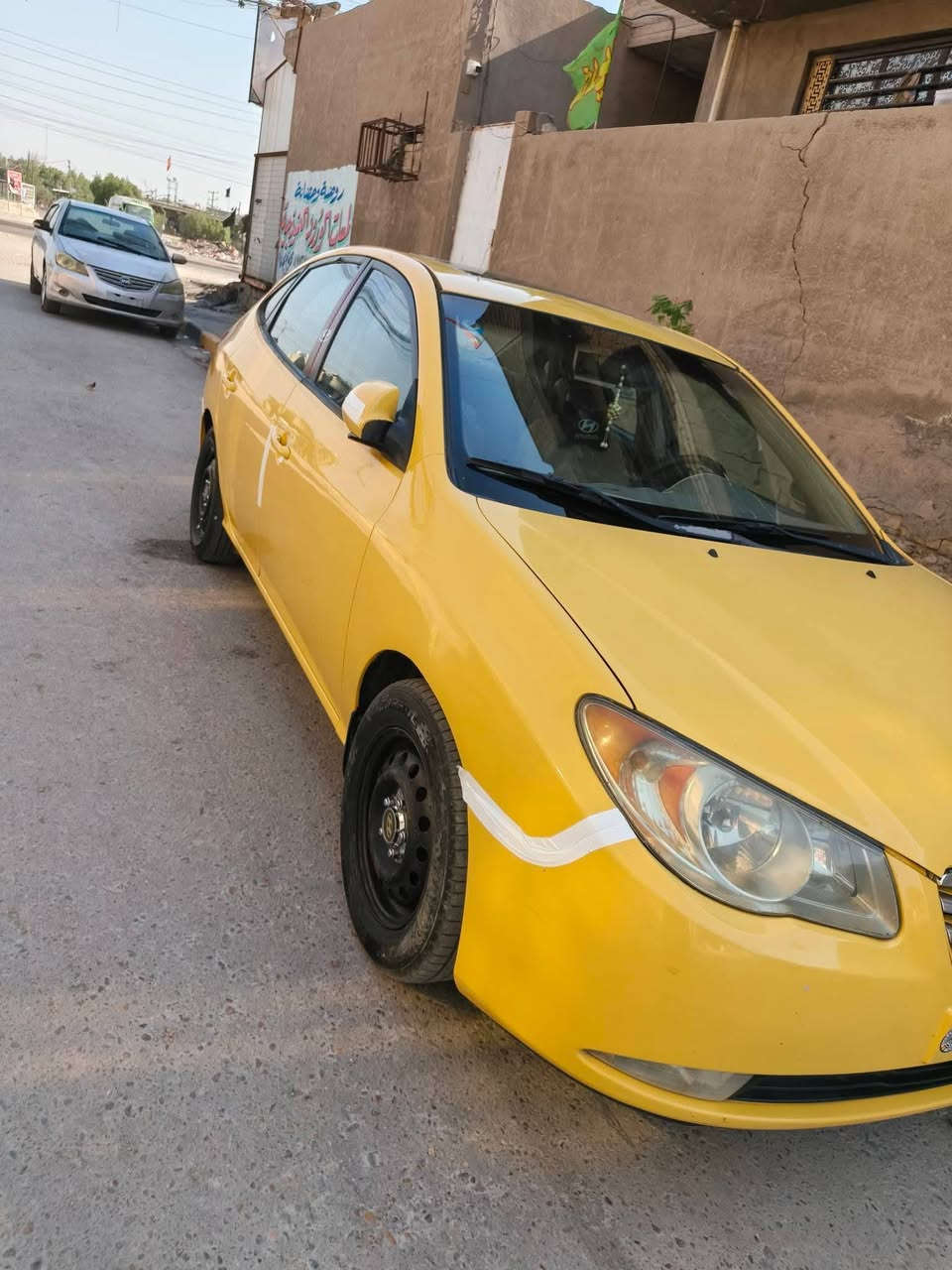 السلام عليكم
النترا 2010 امريكي حادث جاملغ خلفي فقط  بأسمي رقم بغداد انكليزي مكينه 2000سياره جاهزه سعرها 88 وبيها مجال ترهم مراوس بخصوصي مكاني بغداد ***********
