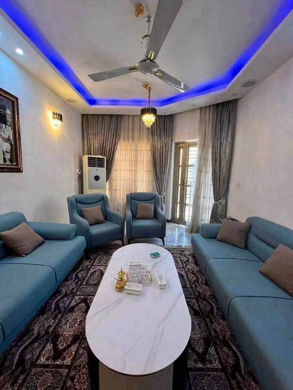 دار 150 للبيع الواجهه 7.50 * 20
يحتوي على 4 غرف
مطبخ صالة حولي كراج مناور
 نوم وصحيات 3
حي الجهاد الرفاق خلف مدينة العاب عرض الشارع 20م
للاستفسار الاتصال*********** بي واتساب
نستقبل كافة العروض العقارية داخل حي الجهاد
توجد مساحات مختلفة داخل حي الجهاد
