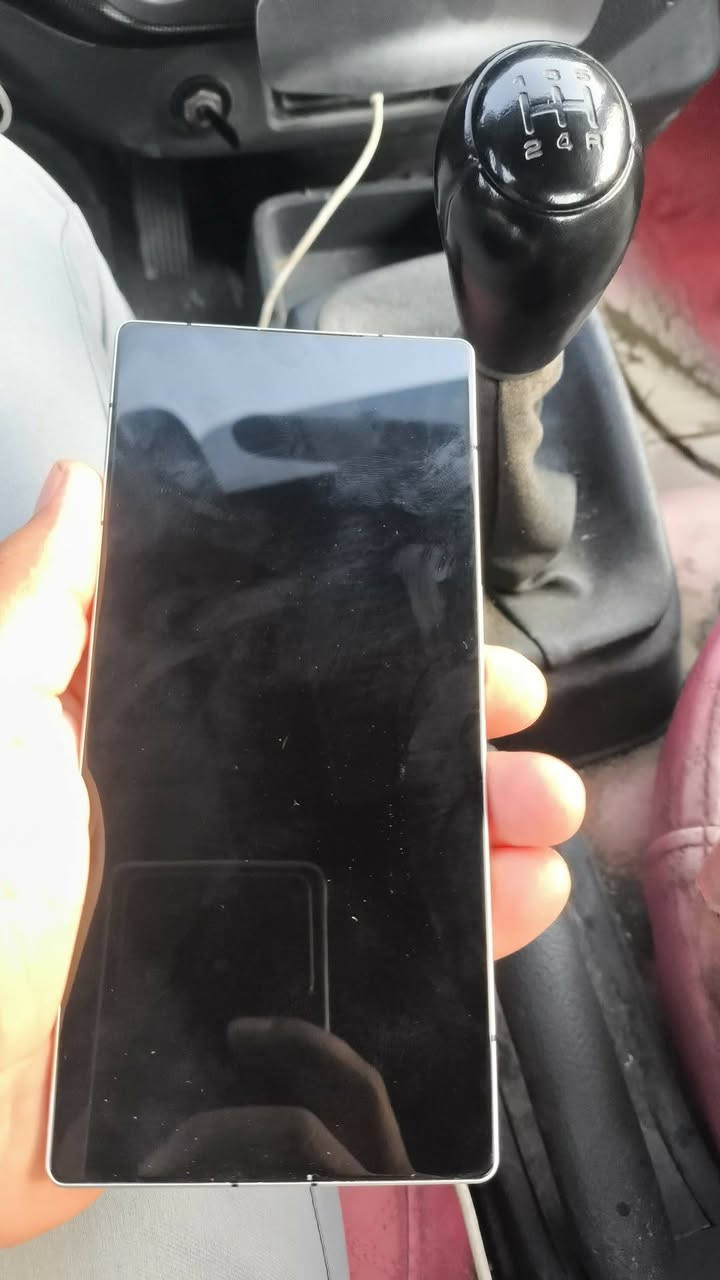 ردمجك 11برو ذاكره 512اعله فئه الجهاز جديد شخط ما بيه عل فحص بطاريته 100استخدام قليل رايده 1150مكاني ابو غريب ***********اتصال +واتساب
