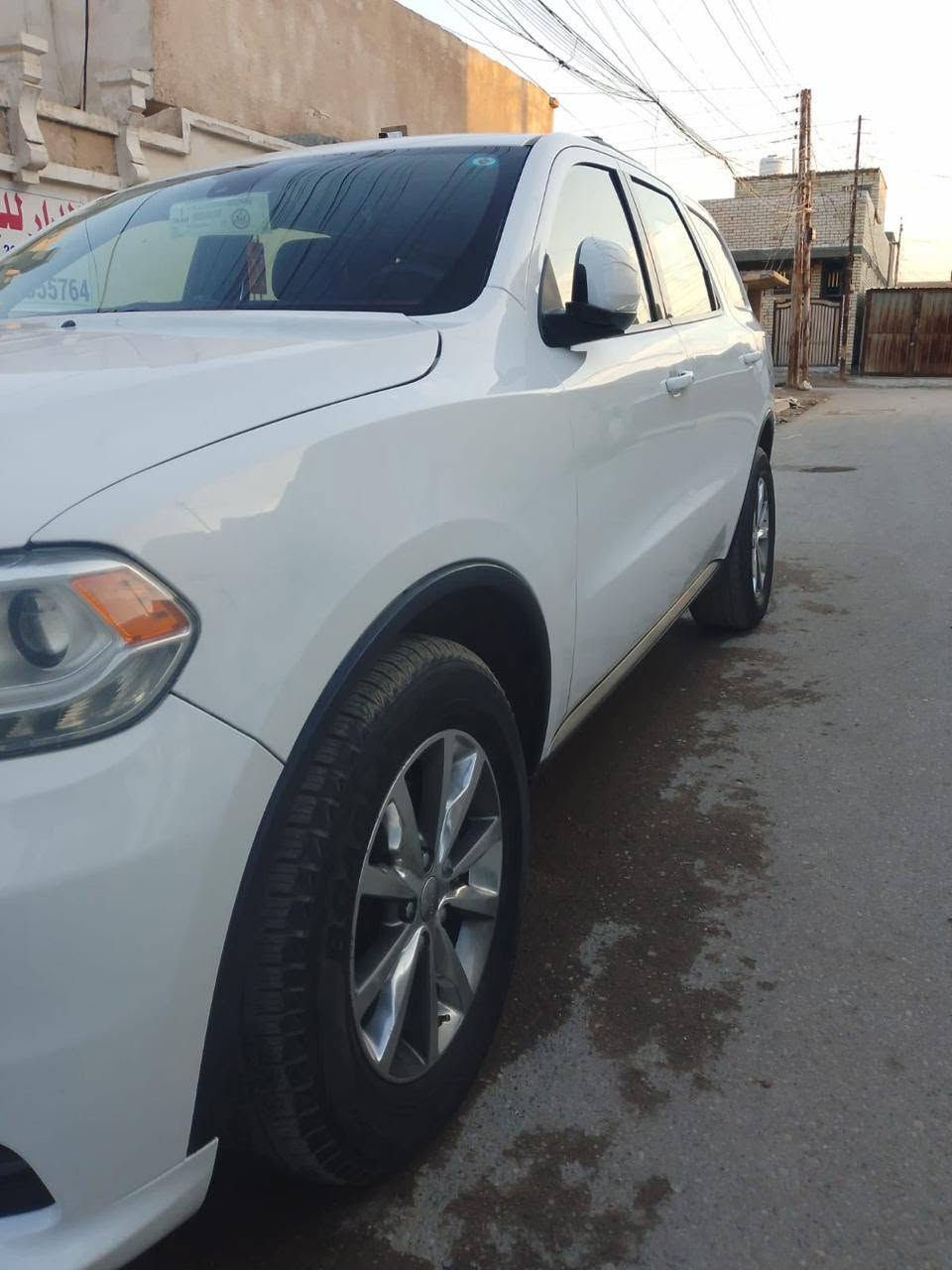 سياره دوج دورنكو امريكي
موديل ٢٠١٤ ماشيه ١٥٣ميل ظربتهه
بالصندوق الخلفي محدثه ٢٠٢٢فول
مواصفات عدى الفتحه ٧راكب متصل تبريد ٣قطع لايت زنون تبريد جيد تاير جيد بعد هوايه ***********

