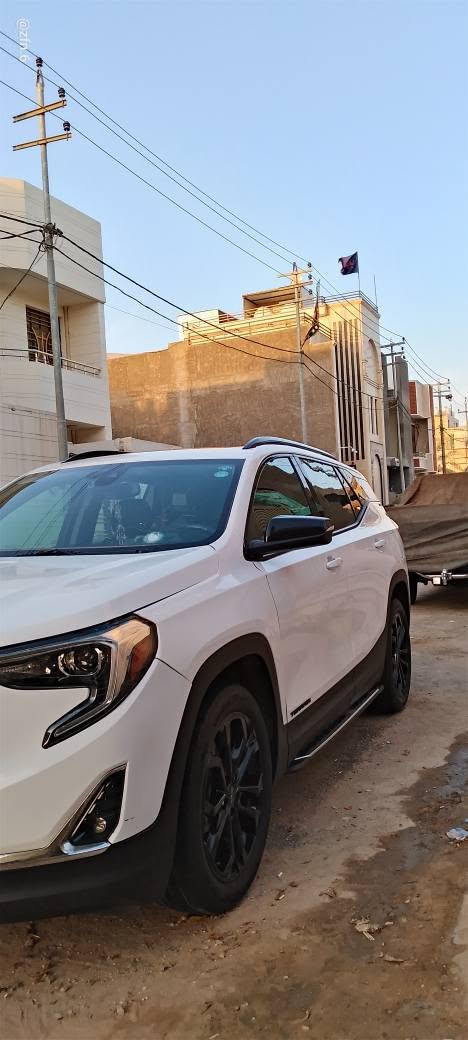 السلام عليكم جمسي تيران 2202بلاك ايدشن
السيارة فول مواصفات مختنكه فور ويل تدفئة كشنات تحكمات كهربائة
حادث بنسد فقط شوية بارد بالجاملغ شي بسيط وارد كندي
رقم شمالي اربيل 
مكاني كربلاء 
السعر171وبيها مجاال 
***********
