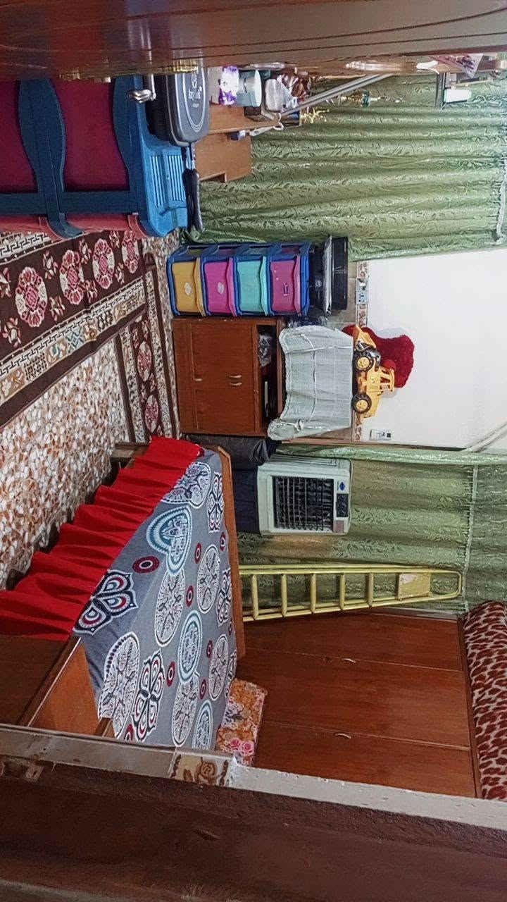 دار للبيع طابو ملك صرف المساحه 86 متر الموقع الشرطه الخامسه قرب شارع المدارس الاستفسار الاتصال على رقم ***********
