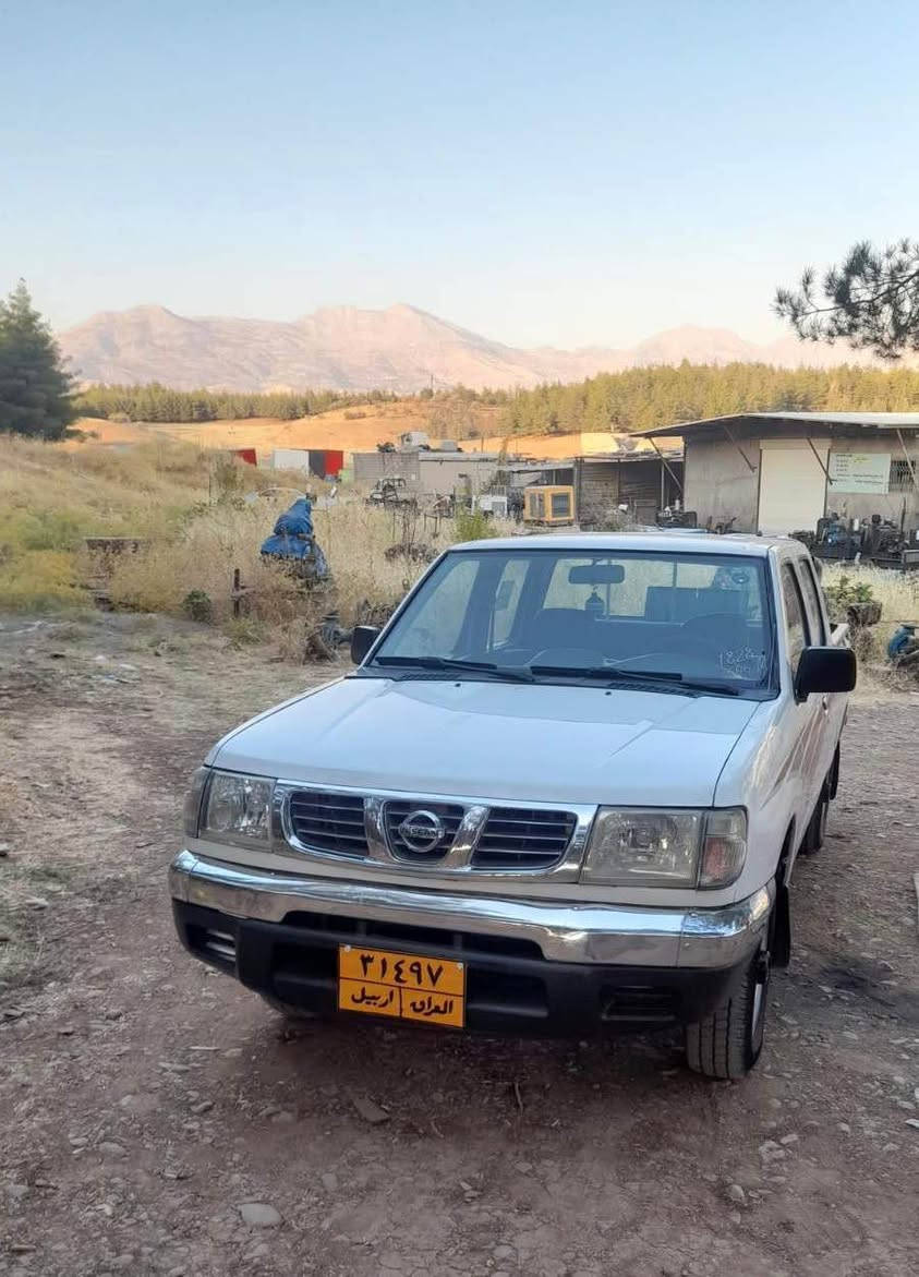 نیسان2002
تەبریت پاوەر
گێڕمەکینە ئەکسل بەشەرتی 100فیتەر
تەبریت ساردوگەرم بەشەرت
تەبریتی لەسەرسویچە 
4تایە لۆک
دووپارچەی بۆیاخە بێ دەعم ناوگرتن
پێشوو پشتی کەپسە
تەعویل خرامە بەشەرت
سارەکە نمونەیە لەجوانی 
توندووتۆڵ یەک دینارمەسرەفی نیە 
سارەکەماڵی دۆستە  تەنها سەنەوی بەسەر چوە
بۆیەک دینارمەسرەف مەگەڕێ هەمووگیانی بەشەرت
سحرێکی هەتابڵێی گونجاوهەرزان 
تەنها
67$
شوێن /قەڵادزێ
***********
*********** السليمانية, العراق

