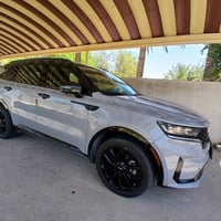 سورنتو  sx وارد امريكي رقم بغداد موديل 2023  مكينه اربعه سلندر 2.5 تير...