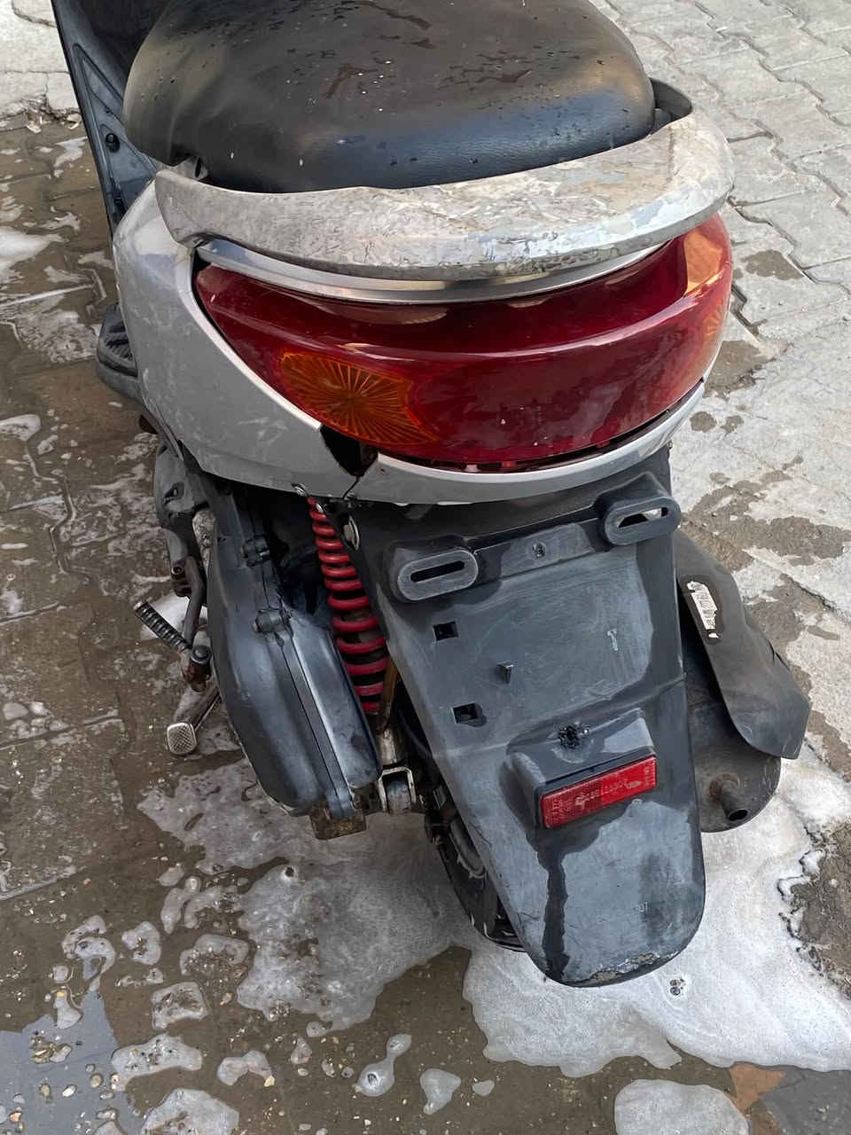 سلام عليكم عندي هاي بريز لايت فوك للبيع دراجه كفرات مكينه كله بلاديه مكينه متنسمع وطياره كفرات اصليه بيه من نزلت رمبه دبلات فول كهربائيات كامله سلف هندر رايد ٥٢٥ مكاني الحريه الثانية رقمي ***********
