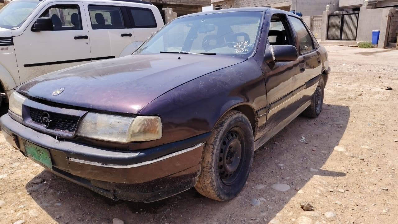 ئۆپل ڤیکترا 
مۆدێل 91
مەکینە 20
سلایت 
توند و تۆڵە
تازە بۆ جوانی عام کراوە
وەرگەڕان و لێدرانی نیە 
هەموو شتێکی مەزبوتە ماڵی فەقیرە 
بەنزین زۆر کەم دەخوات 
مەکینە و کلاجی نوێیە 
گێڕ و مەکینە بەشەرت 
بێ مەسرەفە خاوێنە 
واجیهەی لەگەڵە بێ کێشەیە 
لە هەولێرم گۆڕینەوەش دەکەم
موشتەری تێل بکە یان نامە بنێرە 
*********** أربيل, العراق
