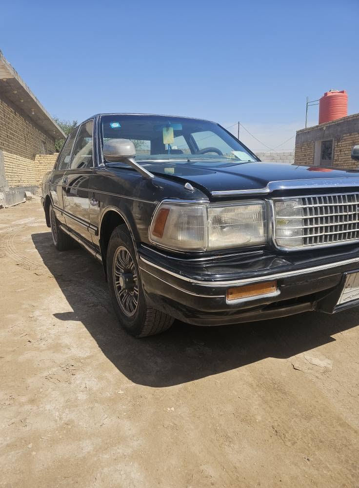 كراون للبيع موديل 1988
كير محرك نضيفات
 تبريد خير من الله 
باتري راديتر تخم تاير جدد 
سنويه لغاية 2028 
رقم واسط مداور ثاني يوم 
عنوانها ذي قار الفجر 
*********** الشطره, ذي قار
