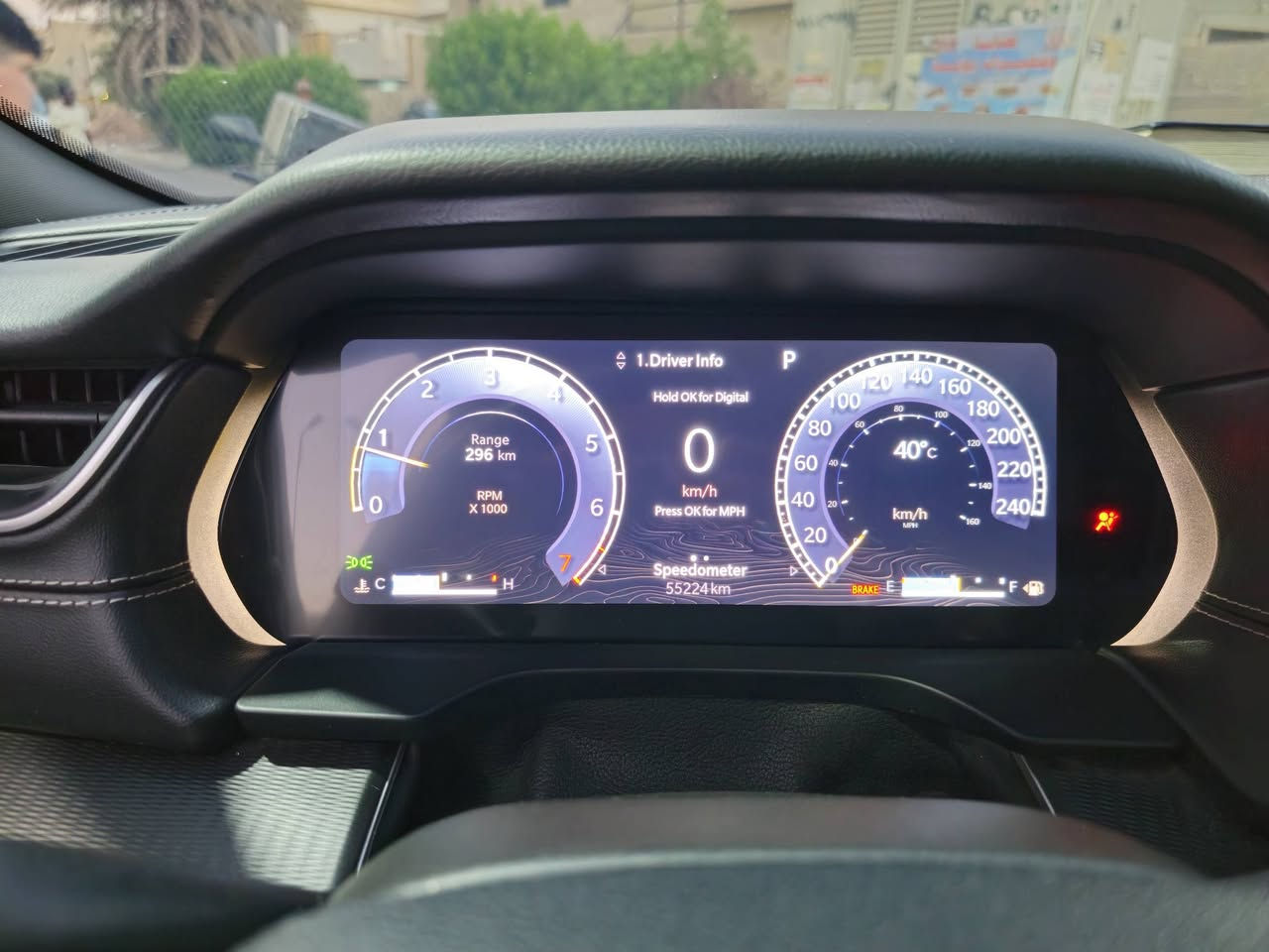 للبيع جيب كراند شيروكي ٢٠٢٣ 
فول مواصفات 
ماشي ٦٠ الف كيلو 
***********
السعر ٢٦٥ ورقه قفل
