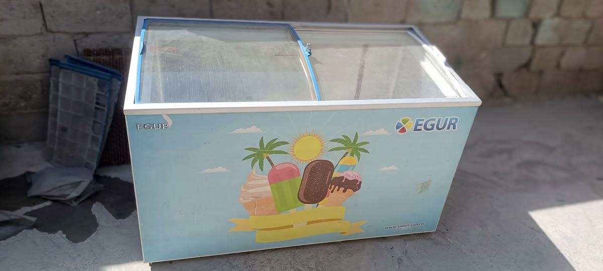 للبيع سعرها 100 جانت متروكة صار بيها ليك احتمال يحتاجلها فحص أو غاز كشرها نضيف ماطور يشتغل 
العنوان بغداد قرب  فلكه 83 
شراي يتصل موجود واتساب 
***********
