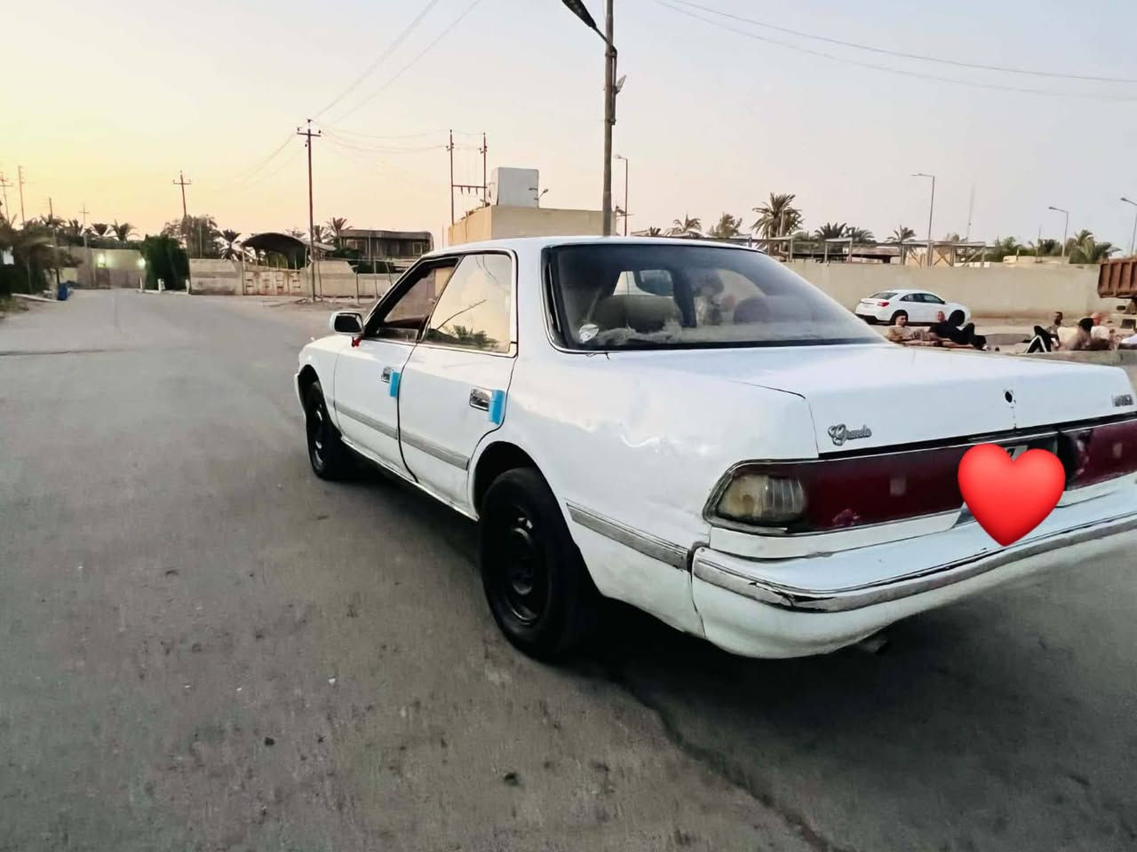 سلام عليكم للبيع مارك 1991 سياره رقم انكليزي مكينه ونجي سته سندر كير توني شاده تخم تيرات كهربائيات كله شغاله سياره حلوه ونضيفه مال جناي وشري بيه خير ويدلل العنوان ناصريه قضاء الاصلاح سعر 28 وبيه مجال قليل *********** @ مكلف بل النشر
