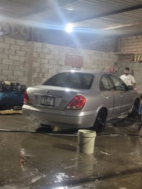 بيع سياره نيسان صني 2005  سياره جارده كله مكينه كير نضاف تبريد ثلج حدا...