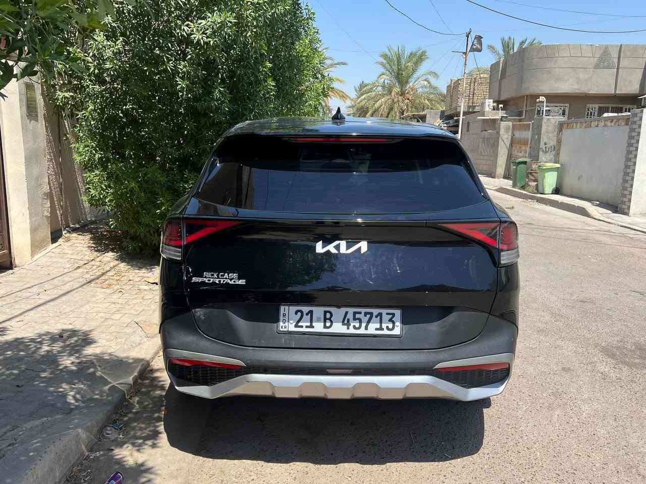 كيا سبورتج موديل 2023 أمريكي بدون حادث 
المواصفات 👇
كشنات جلد 
تحكم ستيرن 
بصمه 
كشنات كهرباء 
محرك 2500 GDI
حساسات امامي خلفي 
تشغيل عن بعد 
تخم تاير جديد السياره نضيفه الف ما تصرف عليهة 
السعر 200  وبيها مجال المكان بغداد المحمودية 
للاستفسار الاتصال على الرقم 
***********
