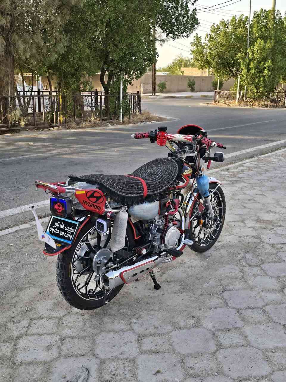 شباب دراجه نامه برو للبيع 
كفاله عامه اكفلها الك من الشخط 
موديل 2025 مكينه 200 cc 
سويج سجينه لون مميز اسود 
كهربائيات كلها شغاله 
كلج عمبار بريك دسك 
نشاط خير من الله تواصل أتصال عل ارقام ***********
***********
