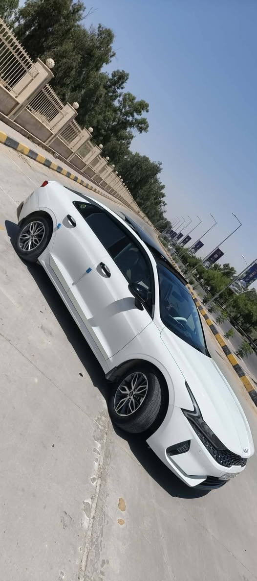 سلام عليكم للبيع كيا فايف موديل ٢٣خليجي كفاله
سيارة جديدة 

فول موصفات 

رقم اربيل 

بسمي

سيارة فول 

فول موصفات 

رقم *********** اسيا 

*********** كورك
