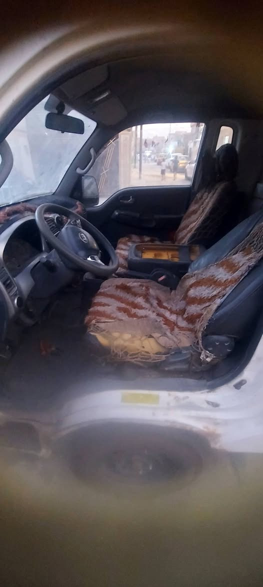 سلام عليكم
كيه حمل بنكو نثيه موديل 2015   واسط 
مكانها بغداد  بيها  بعض النواقص 
بيها بوكس  اذا متريده عادي  كلشي بسعره  
تحويل مباشر بسمي  مكفوله من الصبغ و التبديل 
شغاله ما بيها شي 
السعر ٧٩  و بيها مجال 
***********
