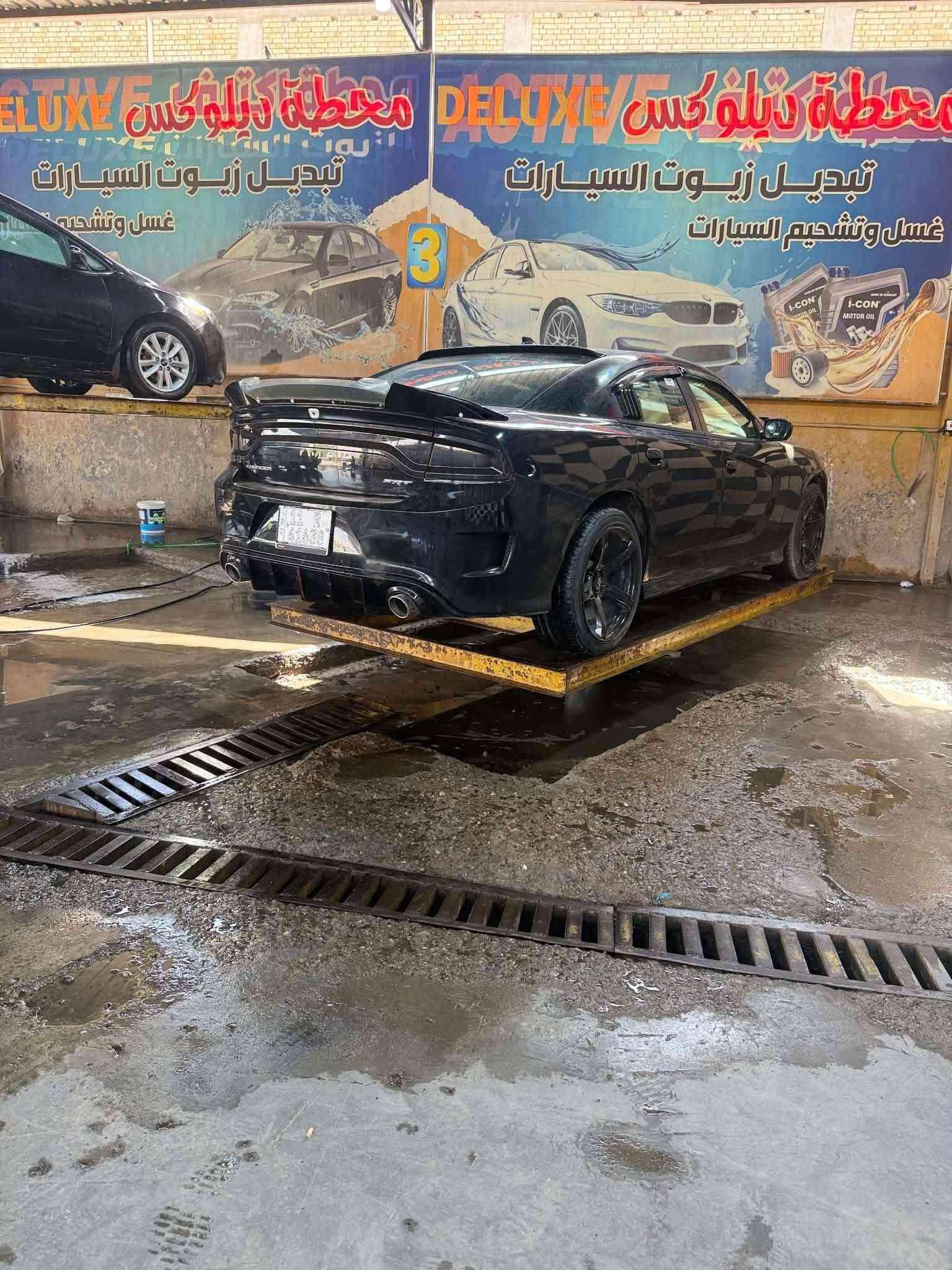 السلام عليكم دوج جارجر موديل 2015/ماشيه 150حقيقي فئه SXT بلاس
السياره داخله كلين شرط آكلين بلعراق صار بيهه بل جاملغ الخلفي ونصبغ وشخط بل جاملغ الامامي جهه السائق ونبخ ويا الباب شرط بدون معجون اوبدون تبديل  بدون شاصي بدون لغد بدون ايرباك السياره كفاله عده الي ذاكره السياره بدون اي قطعه تبدليل فقط البنيد لان امحدث السياره بيهه كت كامل SRT بل كامل دعاميات او دوس او بنيد شادلهه ويل نجمه خسفه قويه جديد هوه وتخم تاير 
مواصفات كشن حضن شاشه جبيره +شفتات استيرن +كامره خلفيه وبعد بيهه مواصفات 
السياره ستخدام شخصي رقم بغداد النكليزي اب اسمي تحويل مباشر امبرمجه بل كامل يم مصطفى ايكل أنسى حماوه شرط حماوه 88ثابت /كير مكينه اكسل صدر كله جديد ادامه قبل اسبوع مسويلهه السياره كل نقص ما بيهه غرفتهه بعدهه جديده مكينه 360c/ كير طياره السياره حلوه بس نقصهه بوليش فقط السعر 150وبيهه مجال حك الجيه الشراي يتصل ويدلل العنوان بغداد /رقم الموبايل ***********
