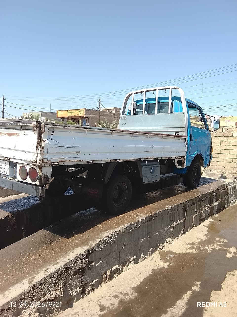 السلام عليكم كيا للبيع موديل 94 سياره جاهزه كل نقص ما بيها ماكينه جديده گير اكسن قماره بلاديه سنويه 31 رقم انجليزي بغداد السعر 35 ورقه  مال 8 جنكال رقم  الهاتف***********

نص مكتوب في الصور:
- 12:27 2026/7/21 REDMI A5
- 12:29 2026/9/21 REDMI A5