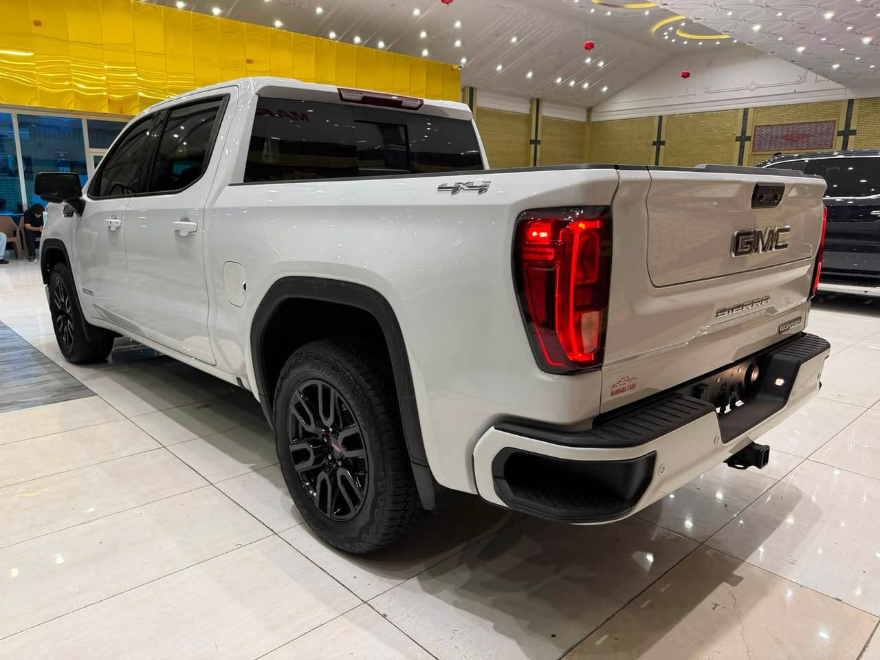 MARHABA CARS ERBIL
——————————
BRAND : GMC SIERRA 
CLASS : ELEVATION
ENGINE : V8 - 5.3L  - 4x4
STATUE : 1 PART PAINT ١ قطعة صبغ
YEAR : 2024
PRICE : 36,500$
COUNTER : 32,000 MILE
IMPORTING : وارد كندى
ADRESS : Erbil , أربيل شارع ١٠٠م صف دائرة گمرگ
FOR IFORMATION CALL US :
MARHABA CARS 
 📞 : ***********

