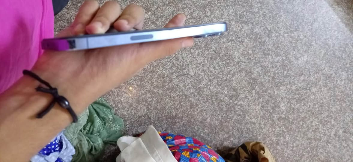 ايفون 13 برو ماكس • بطارية ٨٣% • قفل