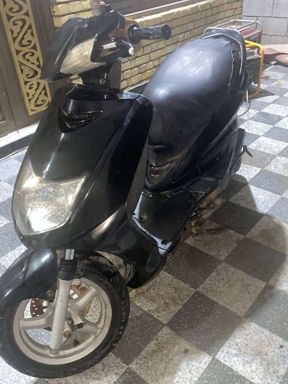سكنس • للبيع