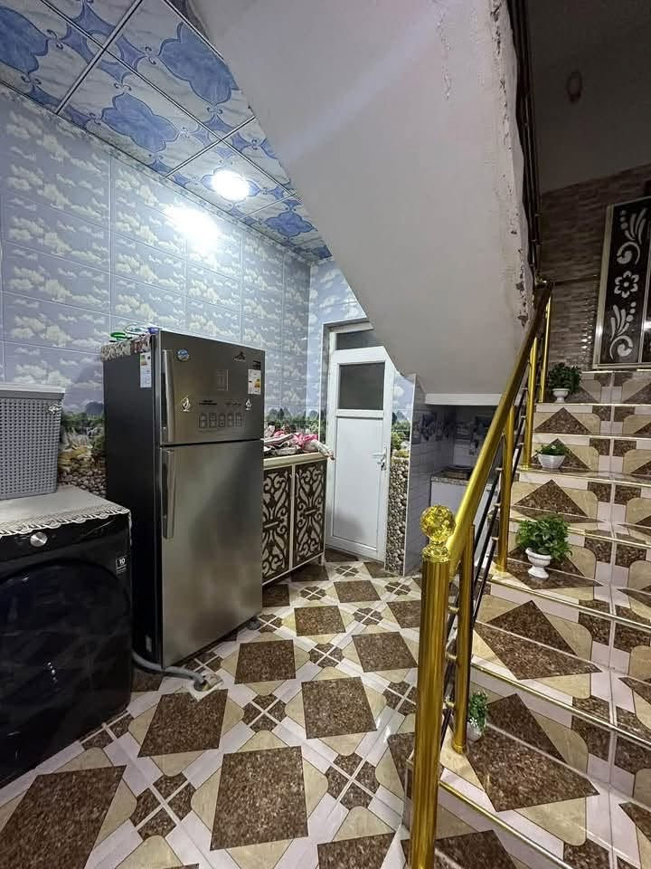 سلام عليكم
بيت للبيع او معارضه ب 200 متر 

بيت 🏠 للبيع في حي البكر موقع مميز قرب منتزه البكر 

شارع 15 متر 

تجاه البيت 🏡 قبلة 

بناء 🚧 2023 سند طابو الزهور شرط التحويل 

مساحه البيت 🏡 160 متر واجها 8 متر 

يحتوي البيت 🏡 ع استقبال وهول وغرفه نوم 🛌 ومطبخ حار وبارد وصحيات خارجي وداخلي ومناور وكراج سياره 

ط 2 هول و3 غرف نوم 🛌 وصحيات ومناور وبلكون وبيتونه 

يحتوي البيت 🏠 على 

نظام كاميرات 

نظام غسالات 

نظام دشات 

نظام سبالت 

للاستفسار عن سعر البيت 🏡 الاتصال ع الارقام 

***********

***********
