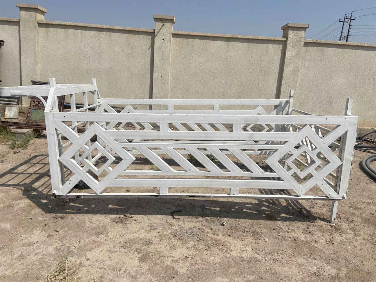 للبيع محجر بنكو نثيه السعر 350 وبي مجال
تلفون/***********
عنوان بصرة الزبير

