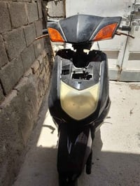 للبيع سكنس ياباني عوزهة بس كابريتر كهربايات شغالة سلف شغال بس طفت بية ...