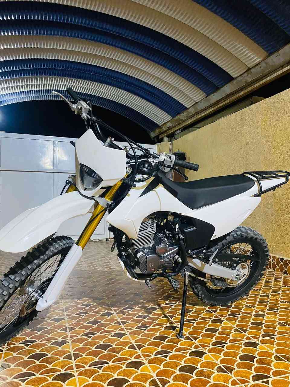 قفاز CRX • موديل ٢٥ • ٣٠٠ سي سي